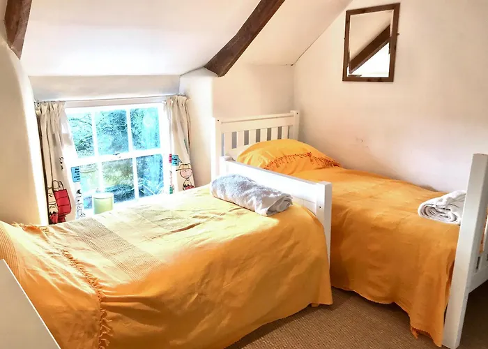 Aaron\'S Cottage